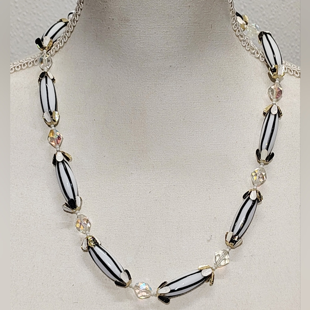 Elegant Vintage Black and White Beaded Necklace - Gold Accents